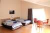 hotel_img